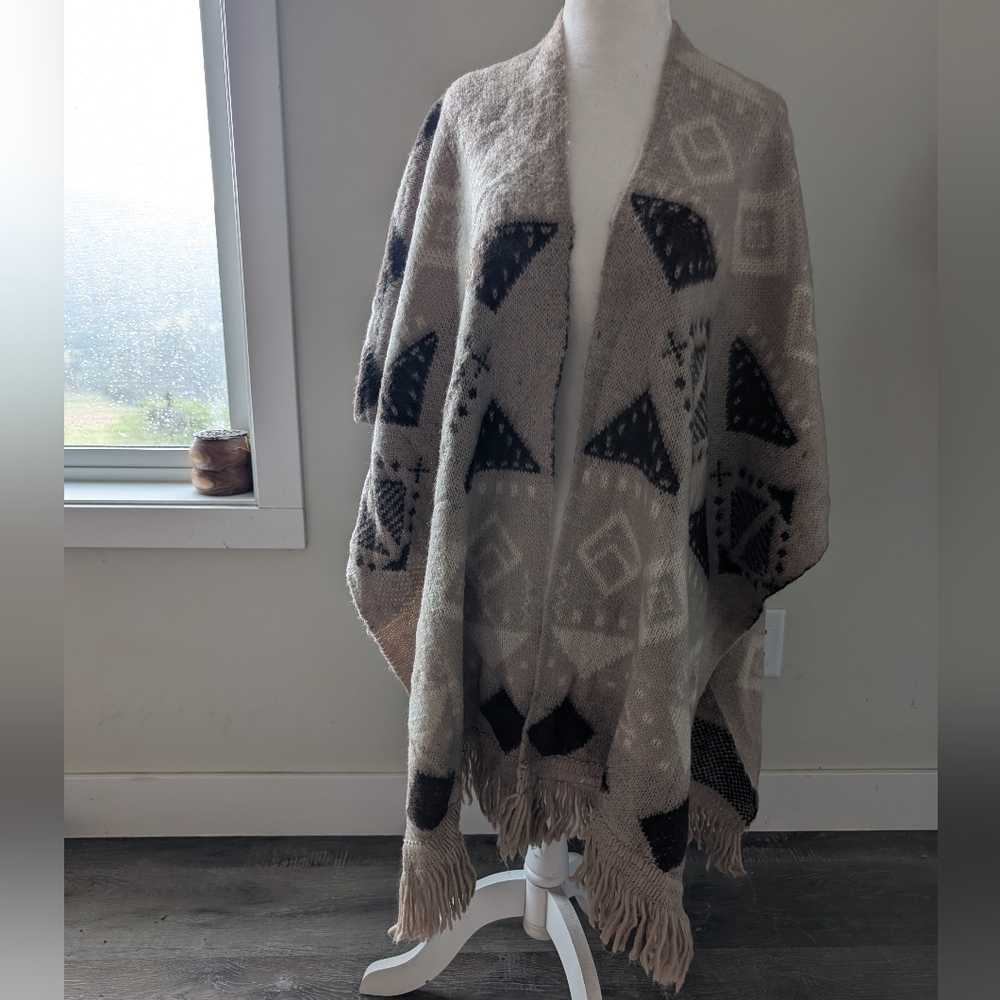 Geometric Patterned Poncho Shawl with Fringe